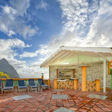 Villa Des Pitons Soufrière Exterior foto