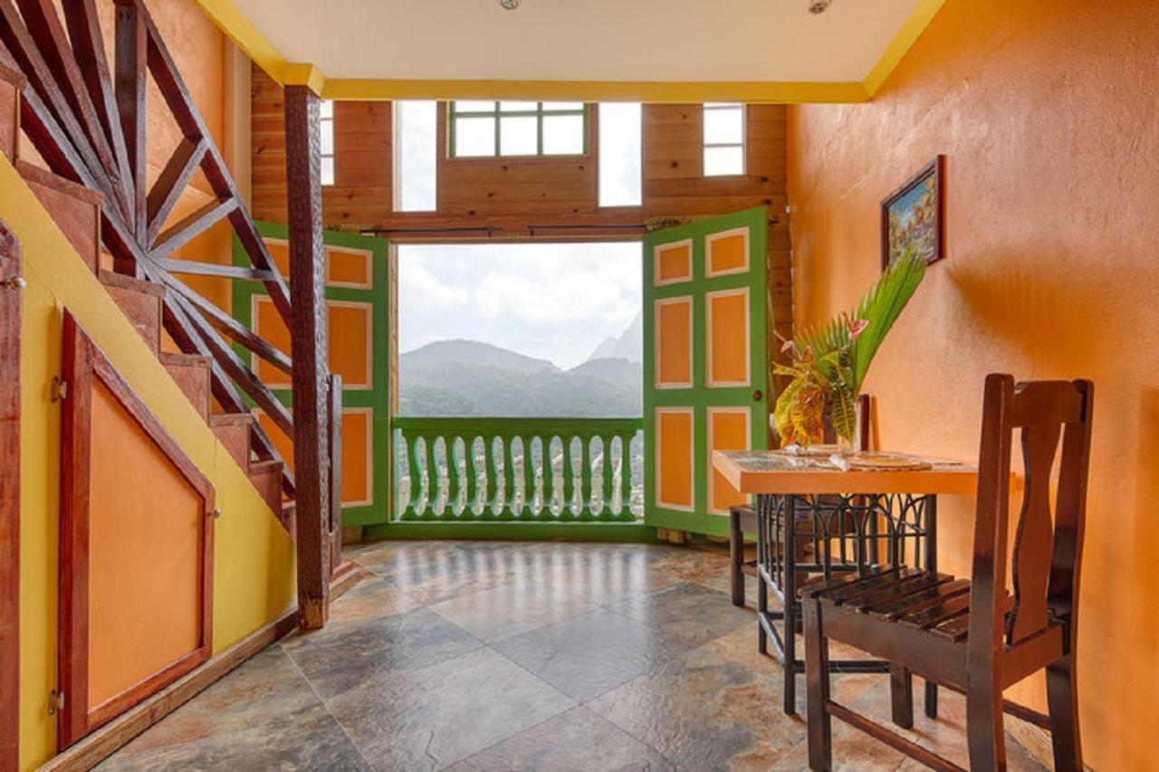 Villa Des Pitons Soufrière Exterior foto
